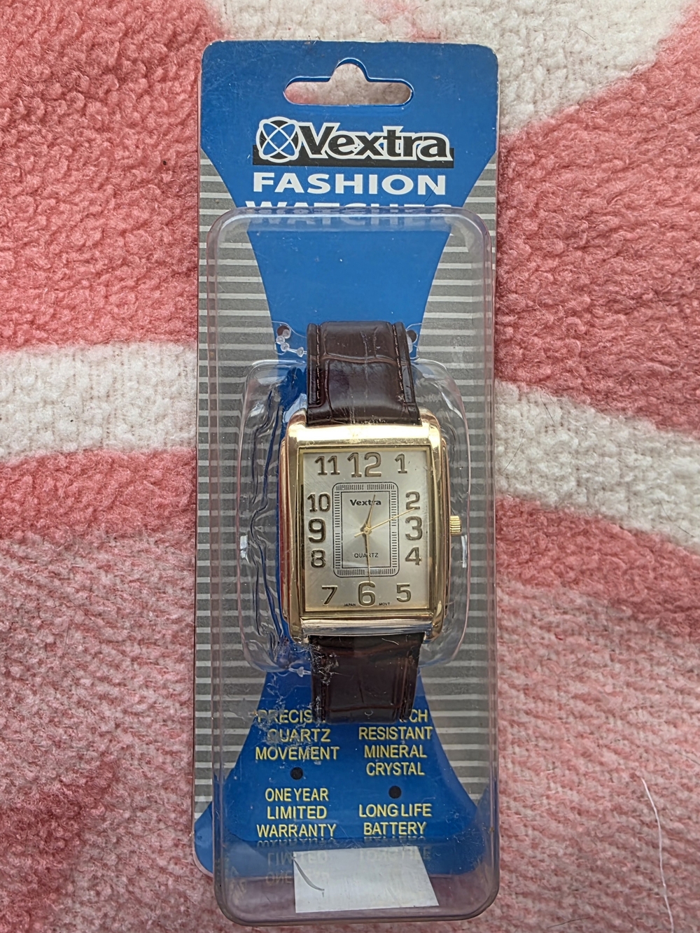New Vextra Fashion Gold-Tone Rectangle Watch with Brown Leather Strap